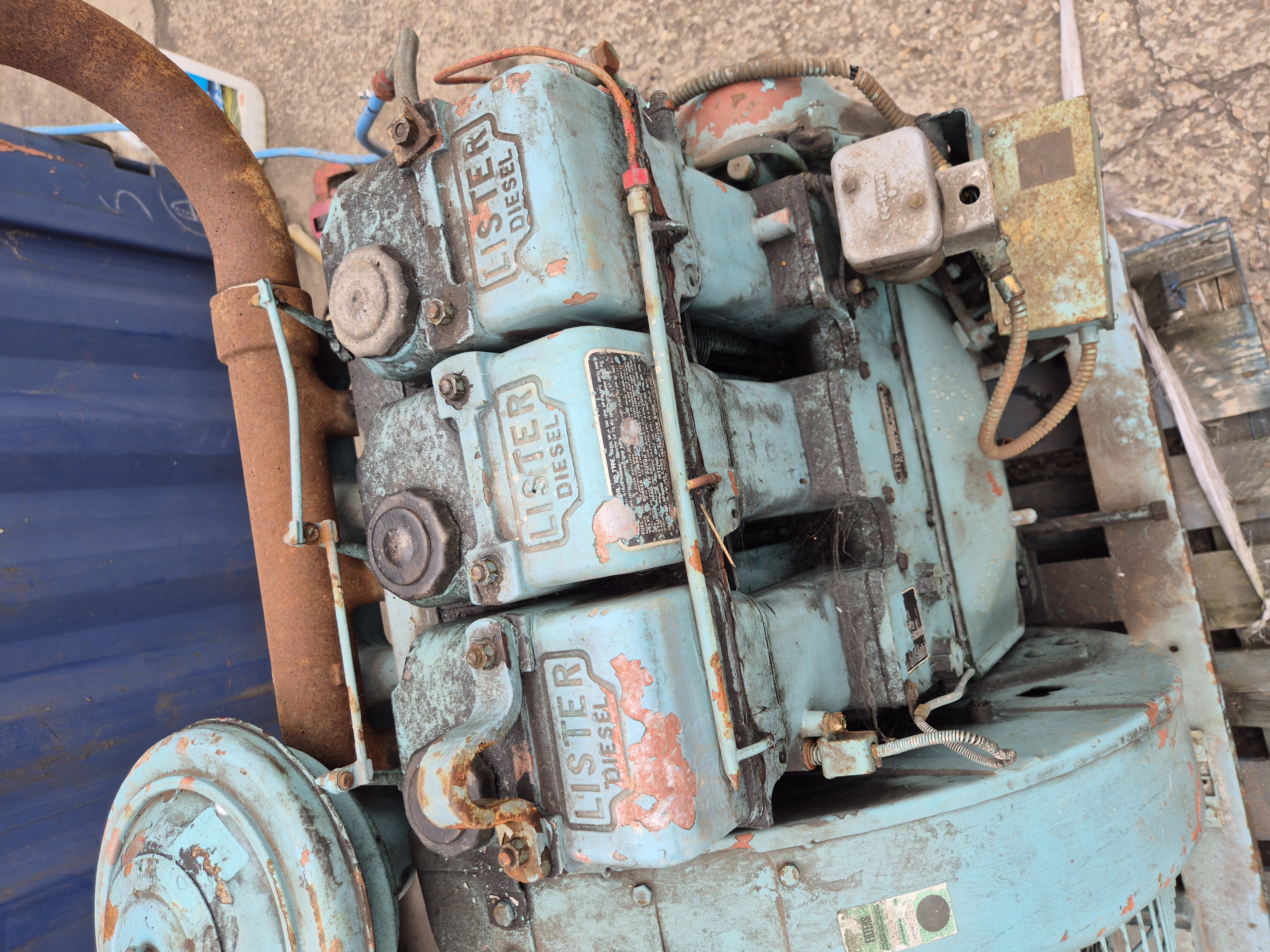 We buy diesel generators