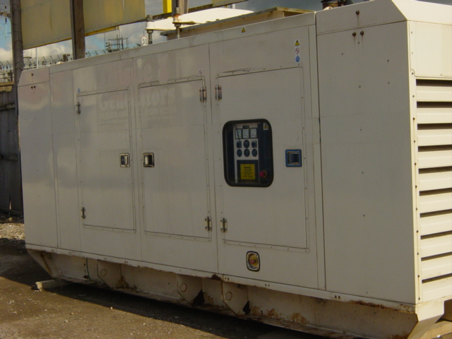 300KVA FG Wilson Silent Generator